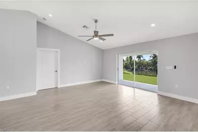 2018 NE 33rd Ln, Cape Coral, FL 33909 - Photo 7