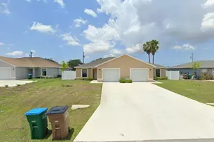 1020 NE 8th Pl, Cape Coral, FL 33909 - Photo 1