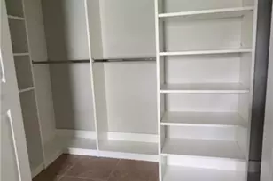 1020 NE 8th Pl, Cape Coral, FL 33909 - Photo 3