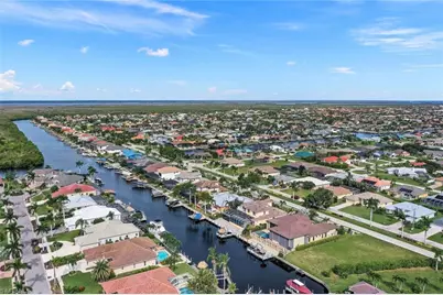 2216 El Dorado Pkwy W, Cape Coral, FL 33914 - Photo 9