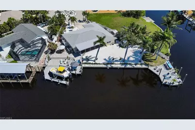 12082 Moon Shell Dr, Matlacha Isles, FL 33991 - Photo 1