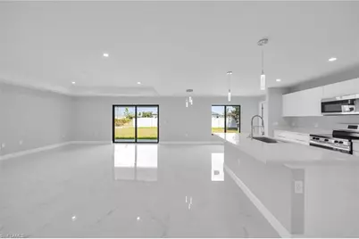 2001 NW 20th St, Cape Coral, FL 33993 - Photo 13