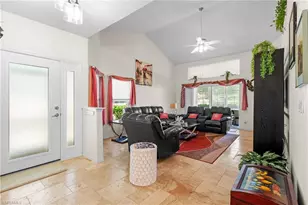 181 Napa Ridge Rd E, Naples, FL 34119 - Photo 5