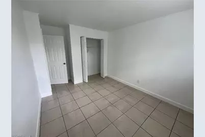 2452 Stella St #205, Fort Myers, FL 33901 - Photo 9