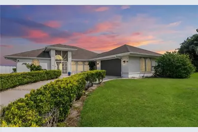 837 SW 2nd Ave, Cape Coral, FL 33991 - Photo 33