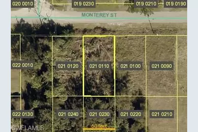 461 Monterey St, North Fort Myers, FL 33903 - Photo 1