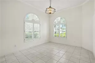 4017 Isla Ciudad Ct, Naples, FL 34109 - Photo 11