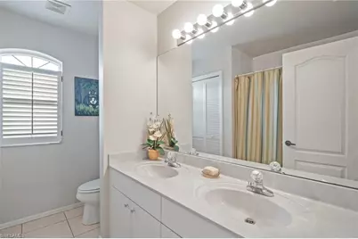 12917 Dresden Ct, Fort Myers, FL 33912 - Photo 3