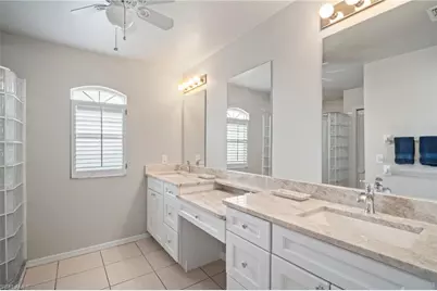 12917 Dresden Ct, Fort Myers, FL 33912 - Photo 7