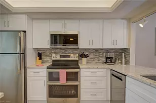 5445 Peppertree Dr, Fort Myers, FL 33908 - Photo 3