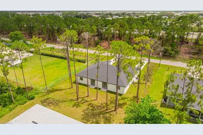 847 Meadow Rd, Lehigh Acres, FL 33973 - Photo 29