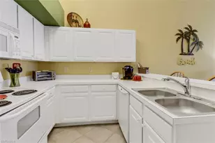 4105 Residence Drive, Fort Myers, FL 33901 - Photo 7