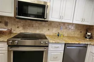 4515 Country Club Blvd, Cape Coral, FL 33904 - Photo 23