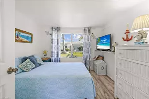 4517 Vinsetta Ave, North Fort Myers, FL 33903 - Photo 21