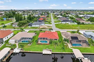 3318 SW 2nd St, Cape Coral, FL 33991 - Photo 27