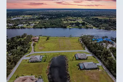 17109 Serengeti Cir, Alva, FL 33920 - Photo 9