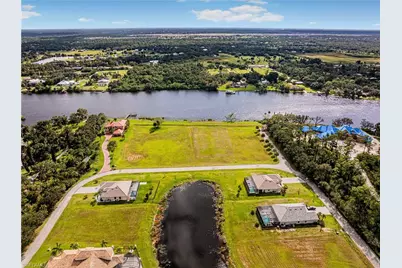 17109 Serengeti Cir, Alva, FL 33920 - Photo 11