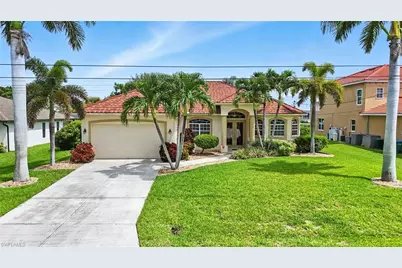 227 SW 28th Ter, Cape Coral, FL 33914 - Photo 3