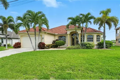 227 SW 28th Ter, Cape Coral, FL 33914 - Photo 1