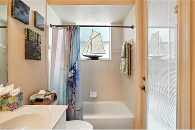 227 SW 28th Ter, Cape Coral, FL 33914 - Photo 17