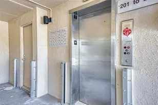 1246 Fulgur St, Sanibel, FL 33957 - Photo 5