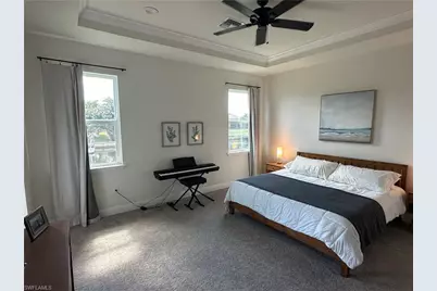 926 SE 23rd Pl, Cape Coral, FL 33990 - Photo 7