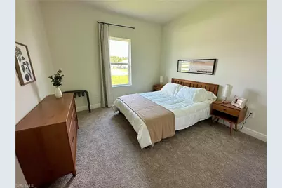 926 SE 23rd Pl, Cape Coral, FL 33990 - Photo 9