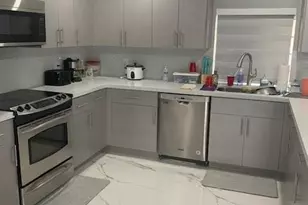 2214 SE 14th Terrace, Cape Coral, FL 33990 - Photo 7