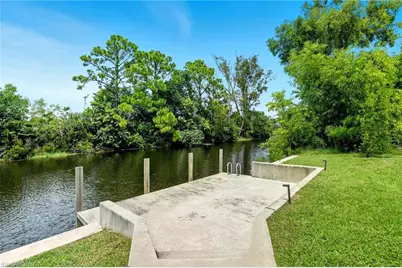 1418 SW 1st Pl, Cape Coral, FL 33991 - Photo 11