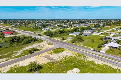 2011 Andalusia Blvd, Cape Coral, FL 33909 - Photo 3