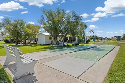 12538 SW Kingsway Cir #505, Lake Suzy, FL 34269 - Photo 37