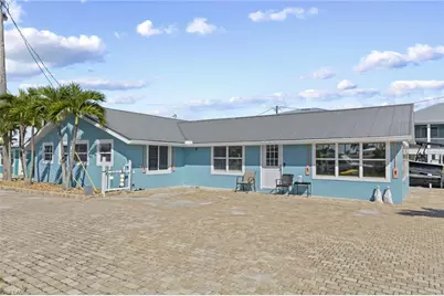 2669 Coco Plum Dr, Matlacha, FL 33993 - Photo 1