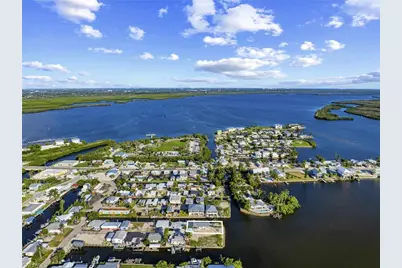 2669 Coco Plum Dr, Matlacha, FL 33993 - Photo 31