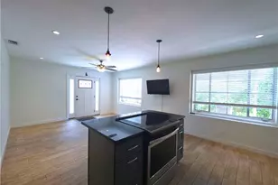 1915 Llewellyn Dr, Fort Myers, FL 33901 - Photo 5