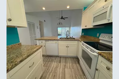 17035 Terraverde Cir, Fort Myers, FL 33908 - Photo 5