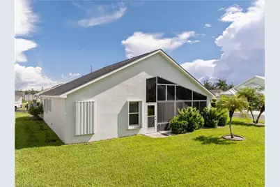 3820 Ponytail Palm Ct, North Fort Myers, FL 33917 - Photo 7