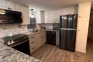 31 Channel Ln, Fort Myers, FL 33905 - Photo 9