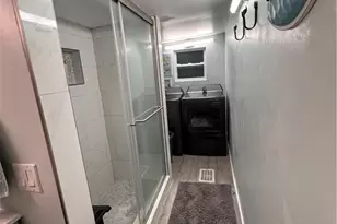 31 Channel Ln, Fort Myers, FL 33905 - Photo 5