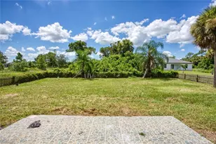 3501 38th St SW, Lehigh Acres, FL 33976 - Photo 13