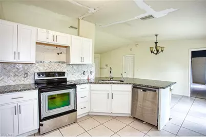 3501 38th St SW, Lehigh Acres, FL 33976 - Photo 3