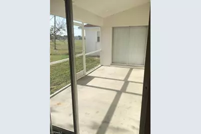 1031 NE 7th Pl, Cape Coral, FL 33909 - Photo 5