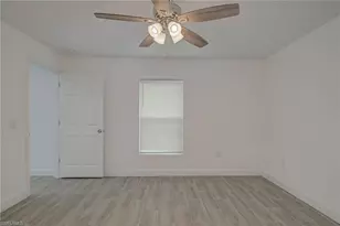 849/851 Bedford Dr, Lehigh Acres, FL 33974 - Photo 23
