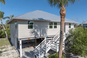 9297 Kincaid Ct, Sanibel, FL 33957 - Photo 1