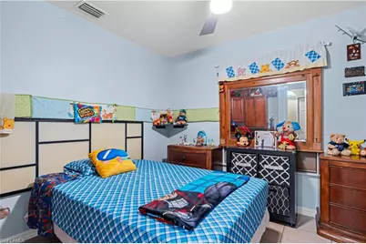 2816 NE 5th Pl, Cape Coral, FL 33909 - Photo 13