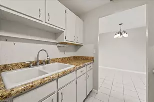 431 Van Buren St, Fort Myers, FL 33916 - Photo 9