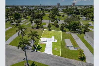 77 Birch Blvd, Fort Myers, FL 33908 - Photo 7