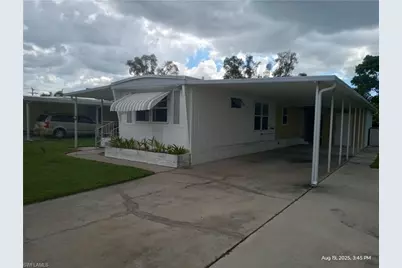 2731 Breezewood Dr, North Fort Myers, FL 33917 - Photo 3