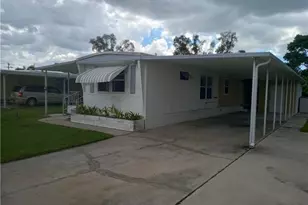 2731 Breezewood Dr, North Fort Myers, FL 33917 - Photo 3