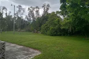 2731 Breezewood Dr, North Fort Myers, FL 33917 - Photo 5