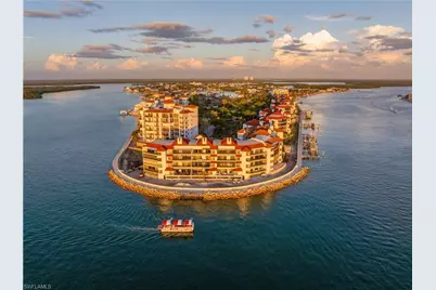 645 La Peninsula Blvd #645, Naples, FL 34113 - Photo 5